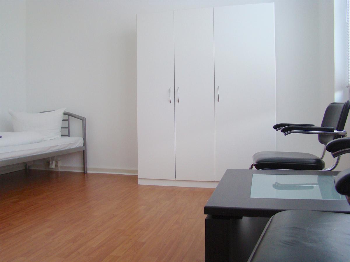 Bnb Potsdamer Platz - Rooms & Apartments Βερολίνο Δωμάτιο φωτογραφία
